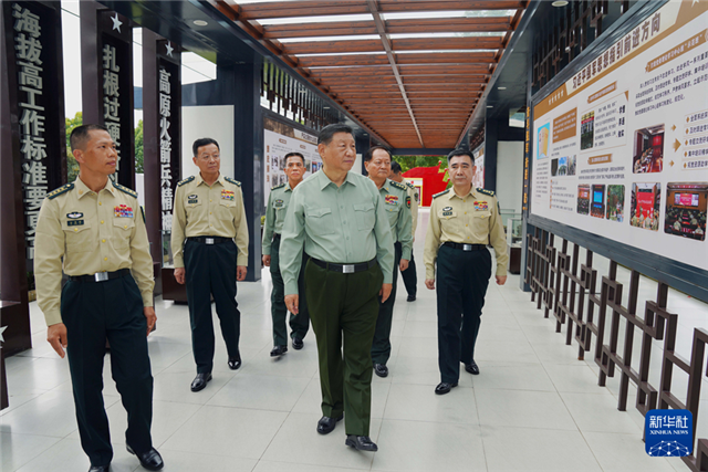 习近平在视察火箭军某旅时强调